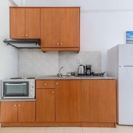 Urban Apt Next University 23 Ираклио Екстериор снимка